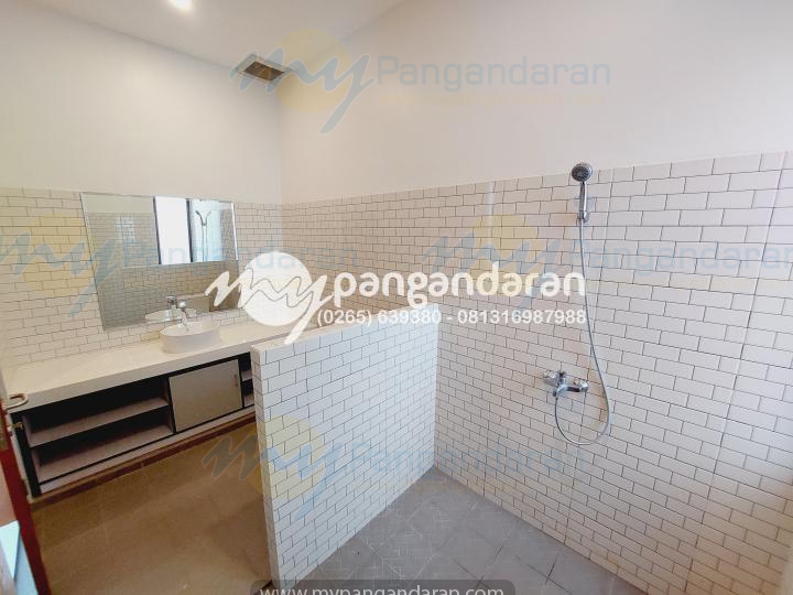 Tampilan Kamar mandi Villa Intan Pangandaran