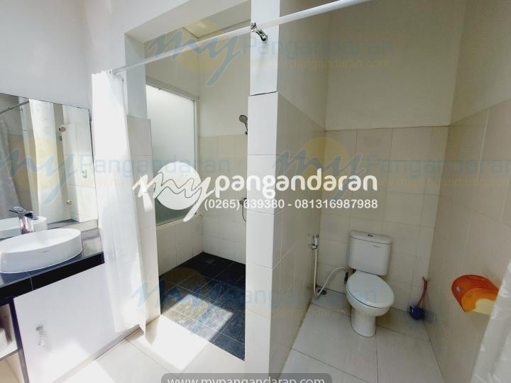 Tampilan Kamar Mandi Villa Intan Pangandaran